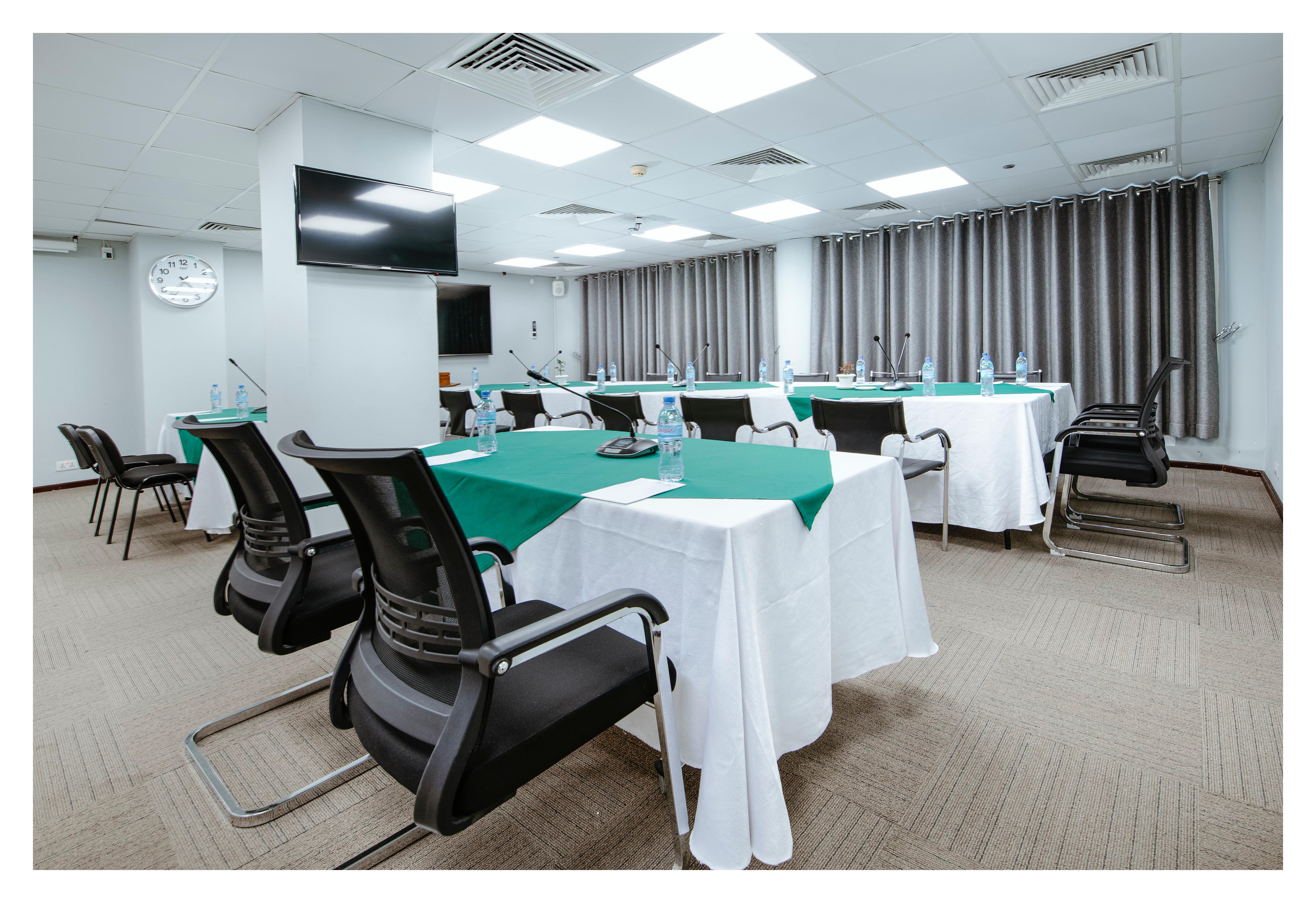 Holiday Inn Dar Es Salaam By Ihg Exterior photo