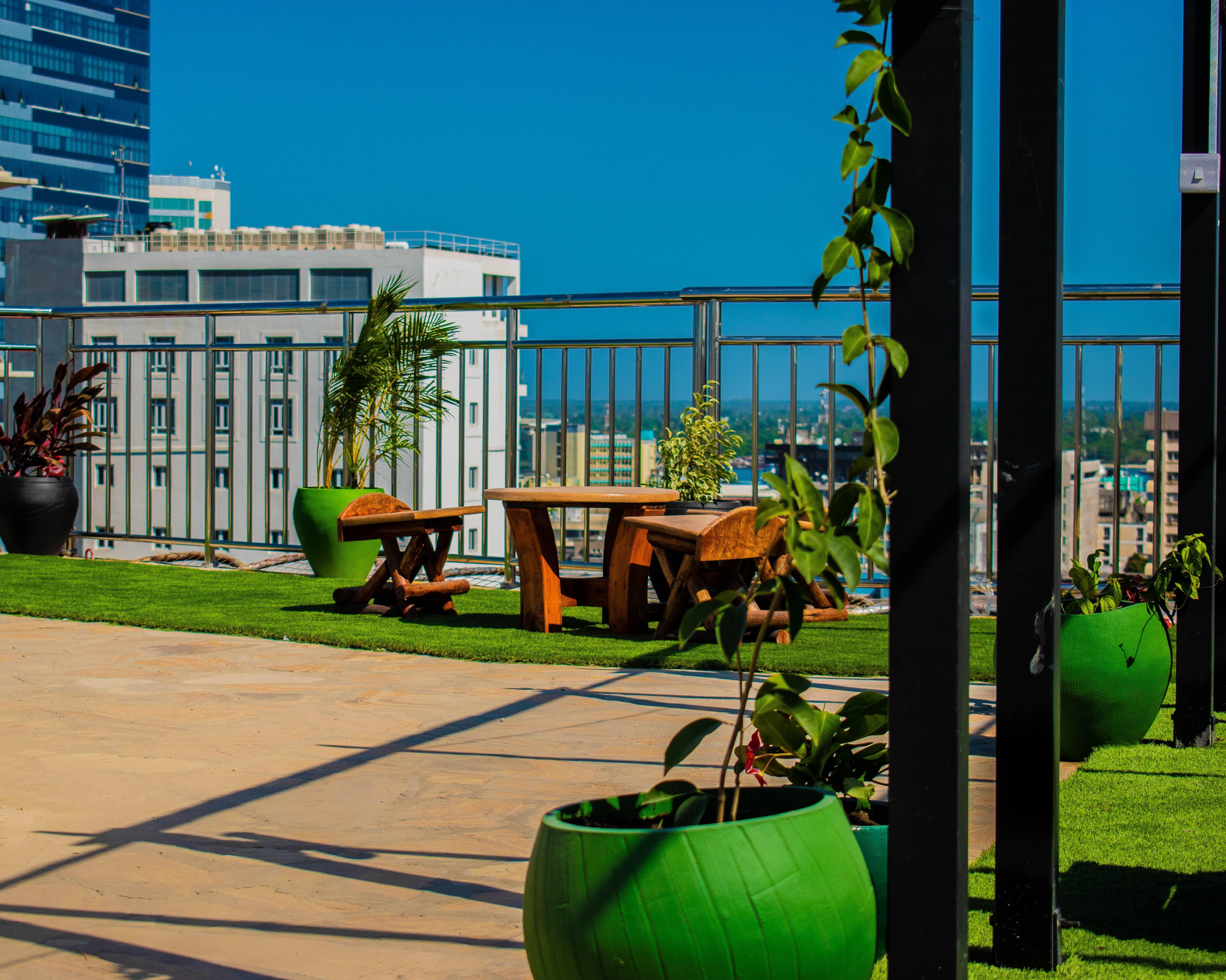 Holiday Inn Dar Es Salaam By Ihg Exterior photo