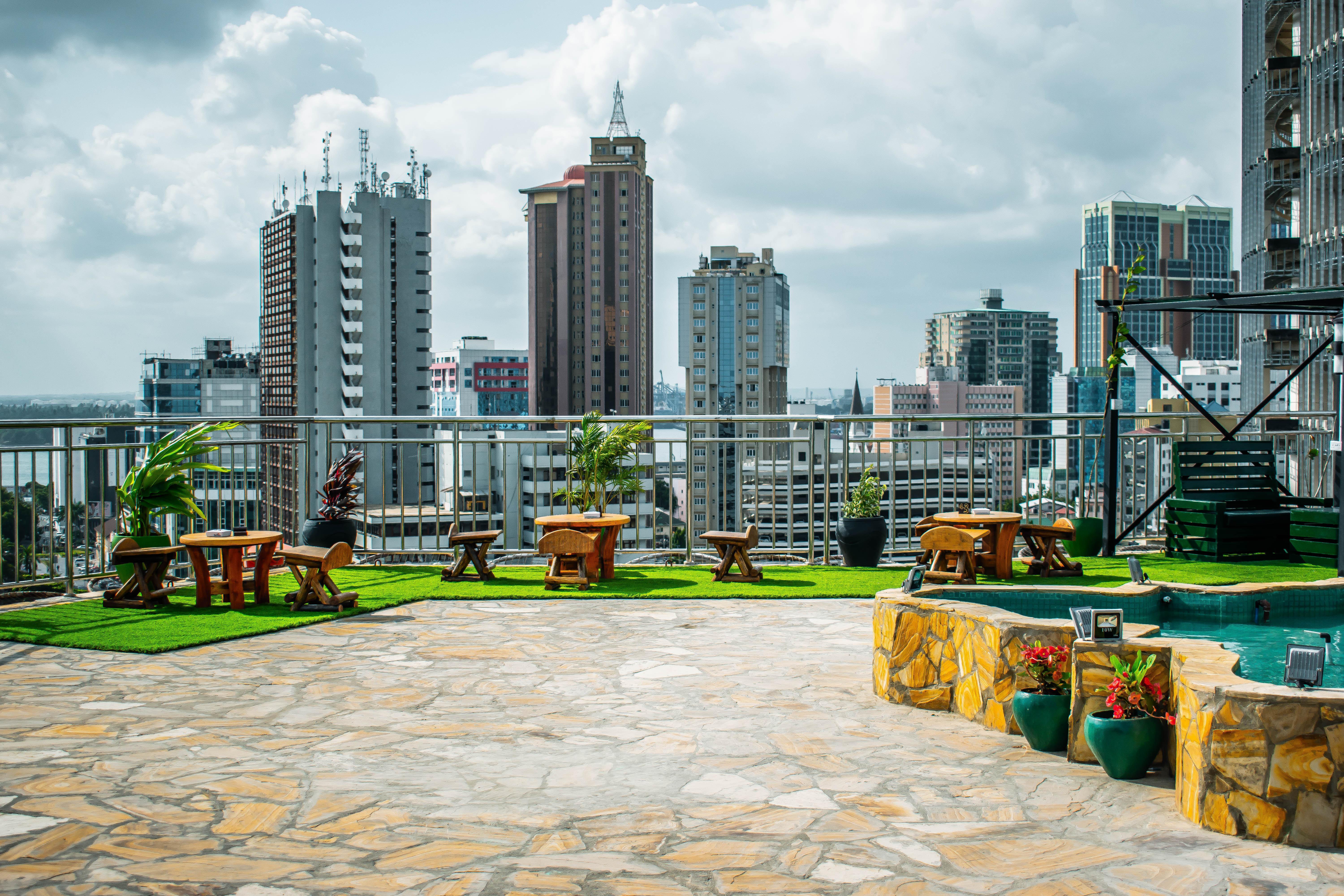 Holiday Inn Dar Es Salaam By Ihg Exterior photo