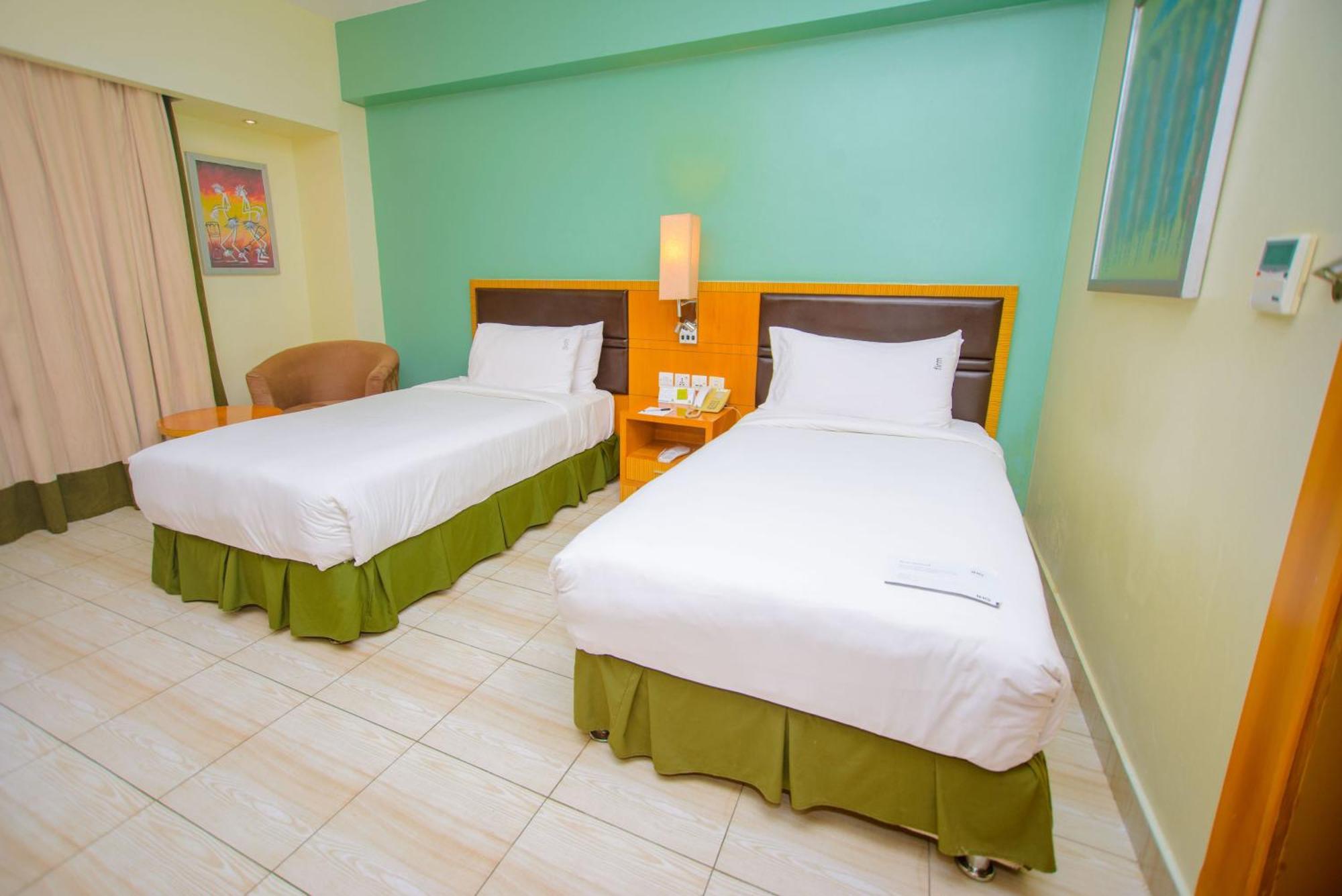 Holiday Inn Dar Es Salaam By Ihg Exterior photo