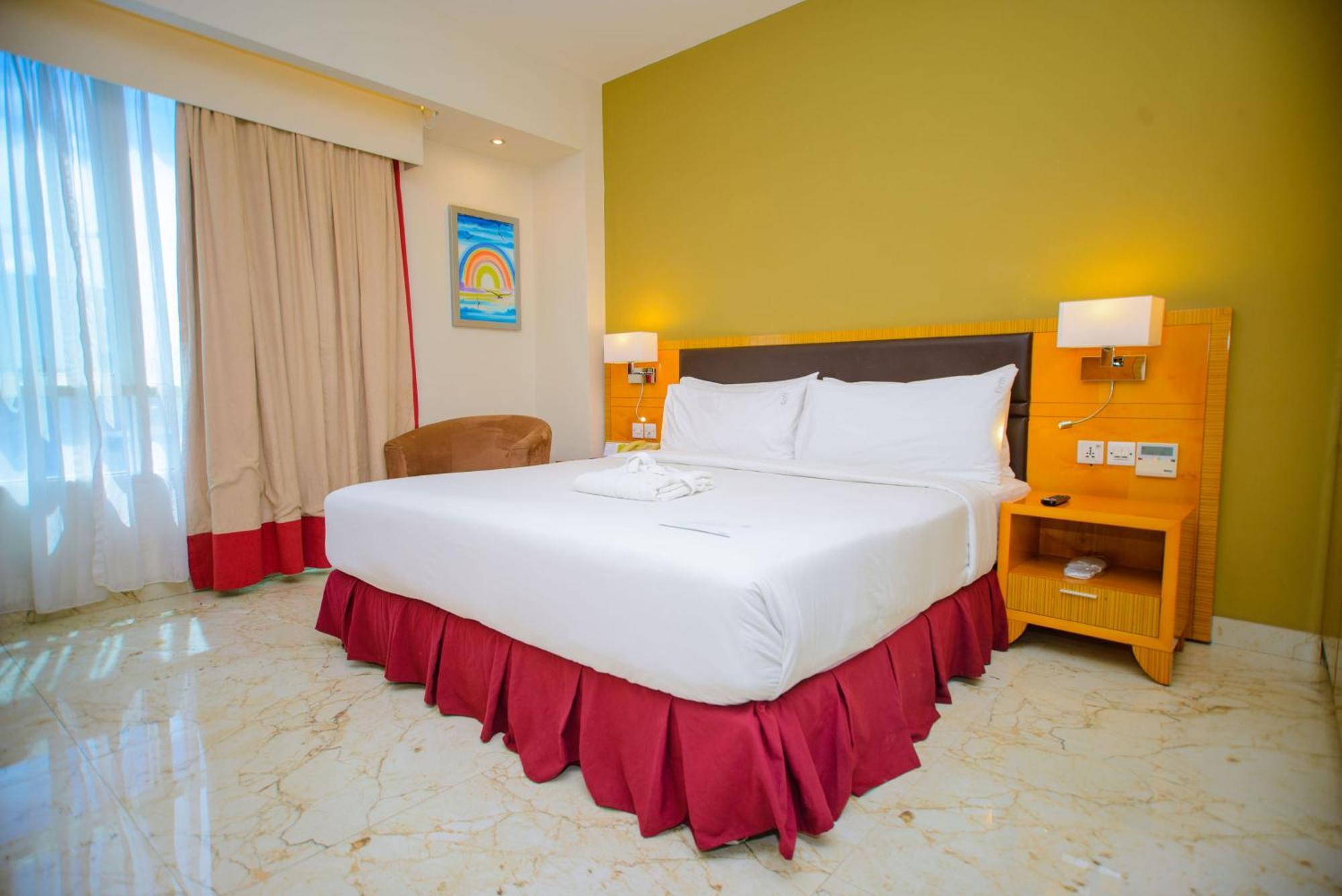 Holiday Inn Dar Es Salaam By Ihg Exterior photo